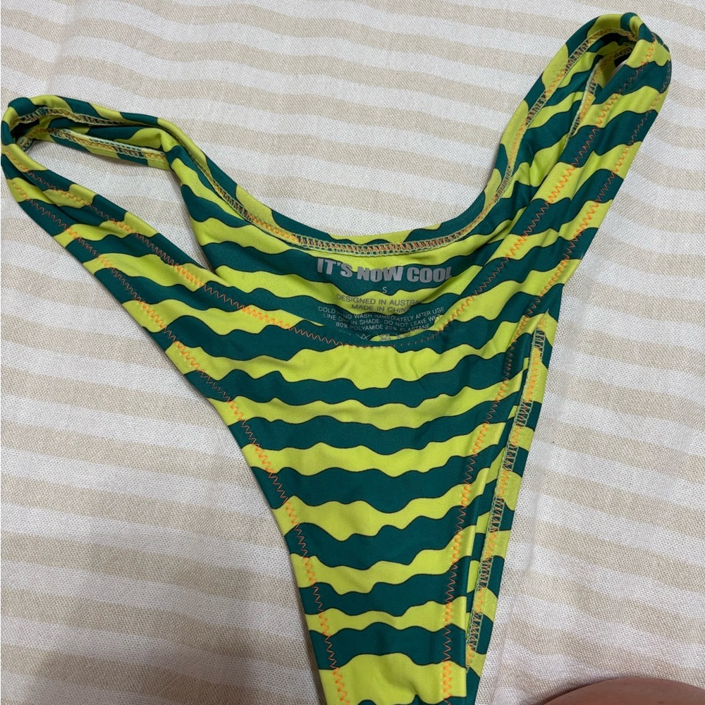 It’s now cool green bikini bottoms